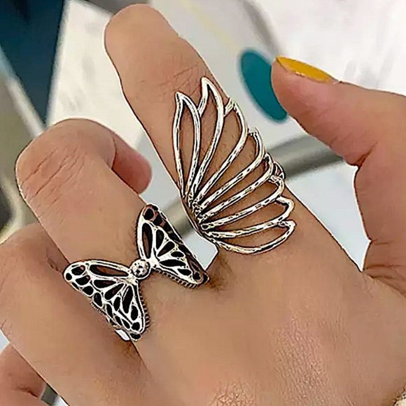 STERLING SILVER ANGEL WING & HOLLO OUT BUTTERFLY RING SET - Picture 1 of 8